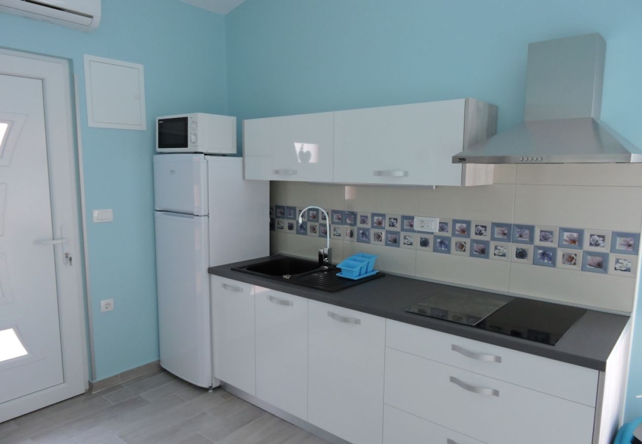 Apartamento en Biograd na moru - Apartamento en Biograd na Moru con Balcón, Acondicionador, WIFI (4269-4)