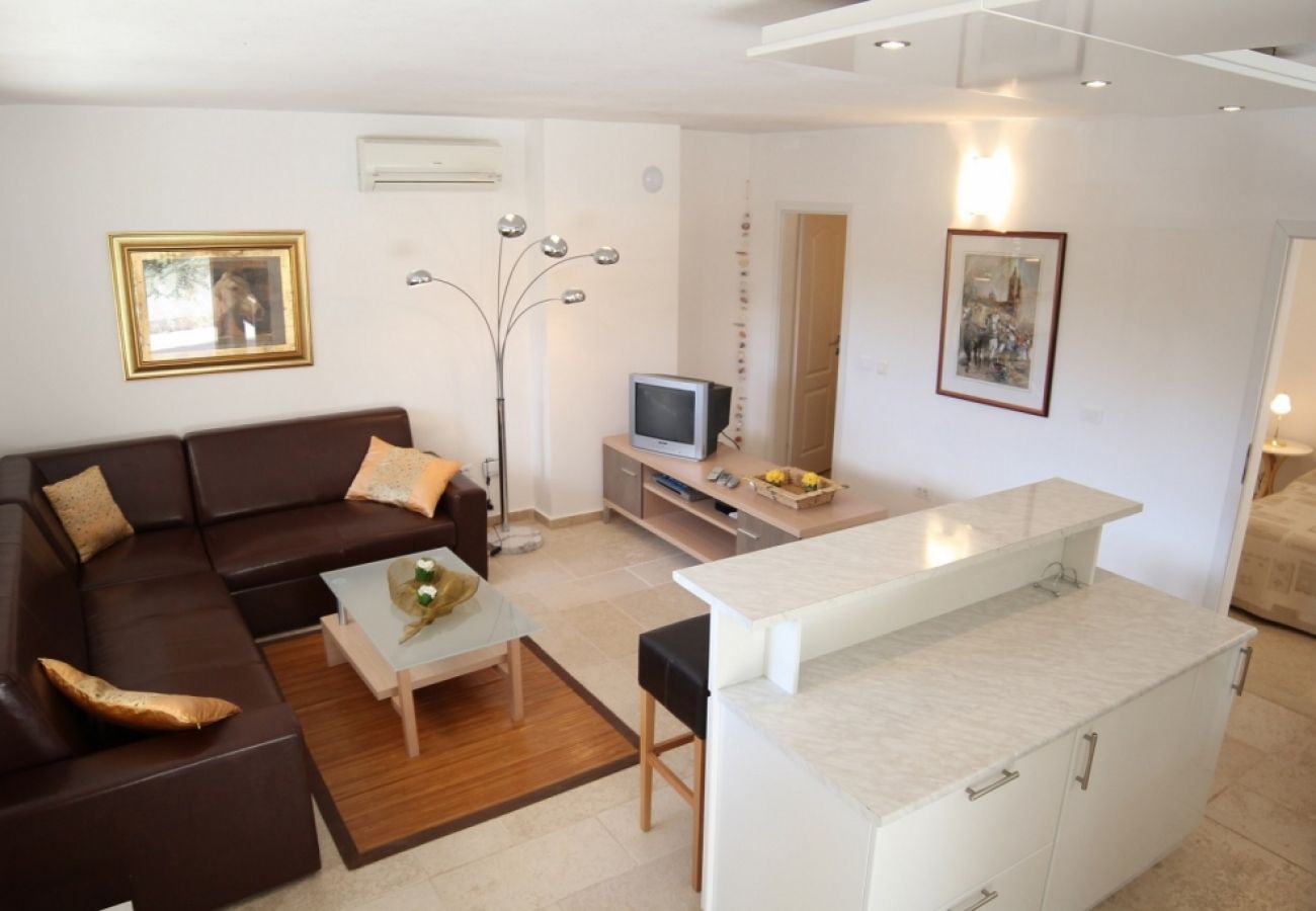 Apartamento en Rovinj - Apartamento en Rovinj con Terraza, Acondicionador, WIFI, Lavavajillas (4285-1)