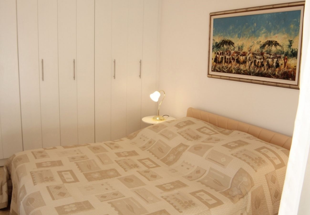 Apartamento en Rovinj - Apartamento en Rovinj con Terraza, Acondicionador, WIFI, Lavavajillas (4285-1)