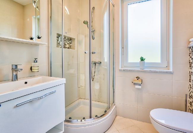 Apartamento en Rovinj - Apartamento en Rovinj con Terraza, Acondicionador, WIFI, Lavavajillas (4286-1) Apartamento en Rovinj - Apartamento en Rovinj con Terraza, Acondicionador, WIFI, Lavavajillas (4286-1)