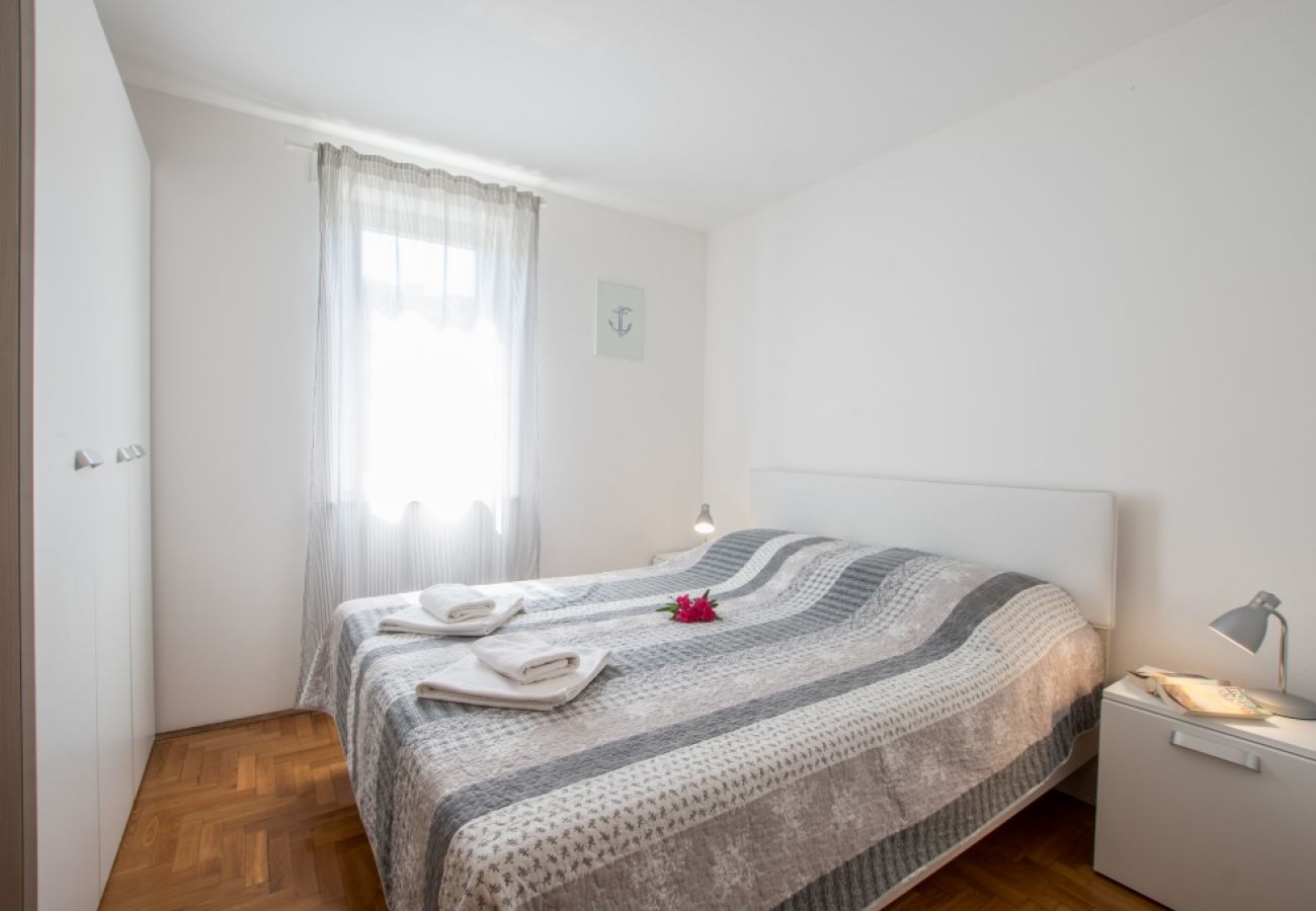 Apartamento en Savudrija - Apartamento en Savudrija con Terraza, Acondicionador, WIFI, Lavavajillas (4264-1)