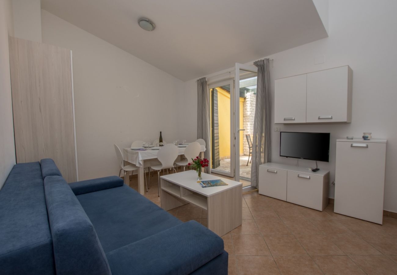 Apartamento en Savudrija - Apartamento en Savudrija con Balcón, Acondicionador, WIFI, Lavavajillas (4264-2)