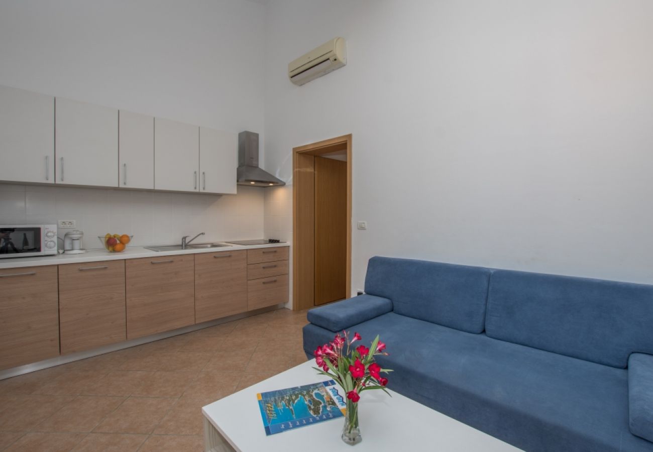 Apartamento en Savudrija - Apartamento en Savudrija con Balcón, Acondicionador, WIFI, Lavavajillas (4264-2)