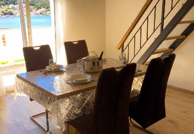 Apartamento en Supetarska Draga - Apartamento en Supetarska Draga con Seaview, Balcón, Acondicionador, WIFI (4325-1) Apartamento en Supetarska Draga - Apartamento en Supetarska Draga con Seaview, Balcón, Acondicionador, WIFI (4325-1)