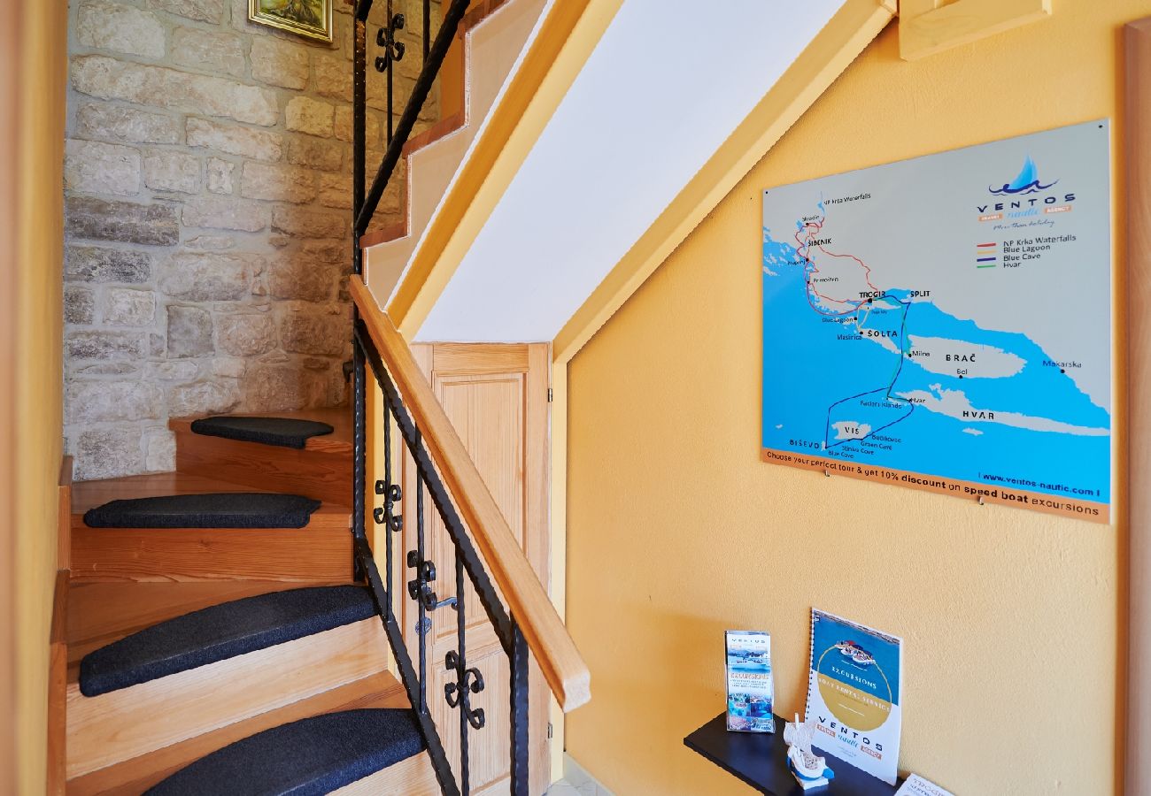 Estudio en Trogir - Apartamento Estudio en Trogir con Balcón, Acondicionador, WIFI (4324-4)