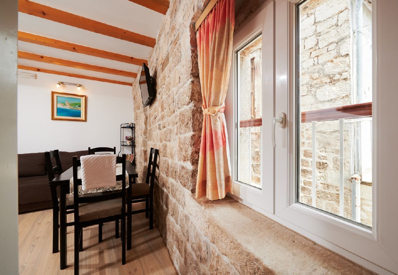 Apartamento en Trogir - Apartamento en Trogir con Balcón, Acondicionador, WIFI (4324-2)