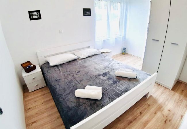 Apartamento en Supetarska Draga - Apartamento en Supetarska Draga con Seaview, Balcón, Acondicionador, WIFI (4325-3) Apartamento en Supetarska Draga - Apartamento en Supetarska Draga con Seaview, Balcón, Acondicionador, WIFI (4325-3)