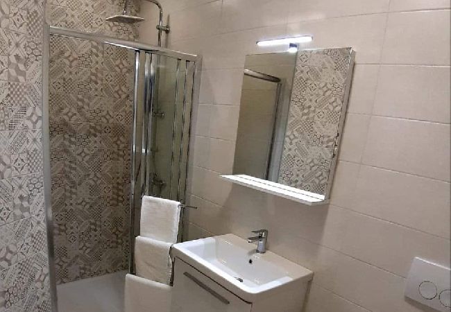 Apartamento en Supetarska Draga - Apartamento en Supetarska Draga con Seaview, Balcón, Acondicionador, WIFI (4325-3) Apartamento en Supetarska Draga - Apartamento en Supetarska Draga con Seaview, Balcón, Acondicionador, WIFI (4325-3)