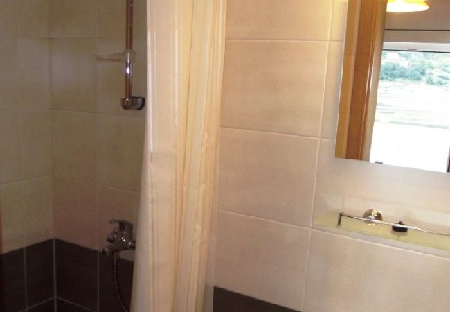 Apartamento en Supetarska Draga - Apartamento en Supetarska Draga con Seaview, Balcón, Acondicionador, WIFI (4325-2) Apartamento en Supetarska Draga - Apartamento en Supetarska Draga con Seaview, Balcón, Acondicionador, WIFI (4325-2)
