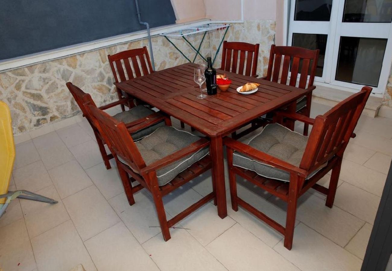 Apartamento en Vodice - Apartamento en Vodice con Terraza, Acondicionador, WIFI (4323-2)