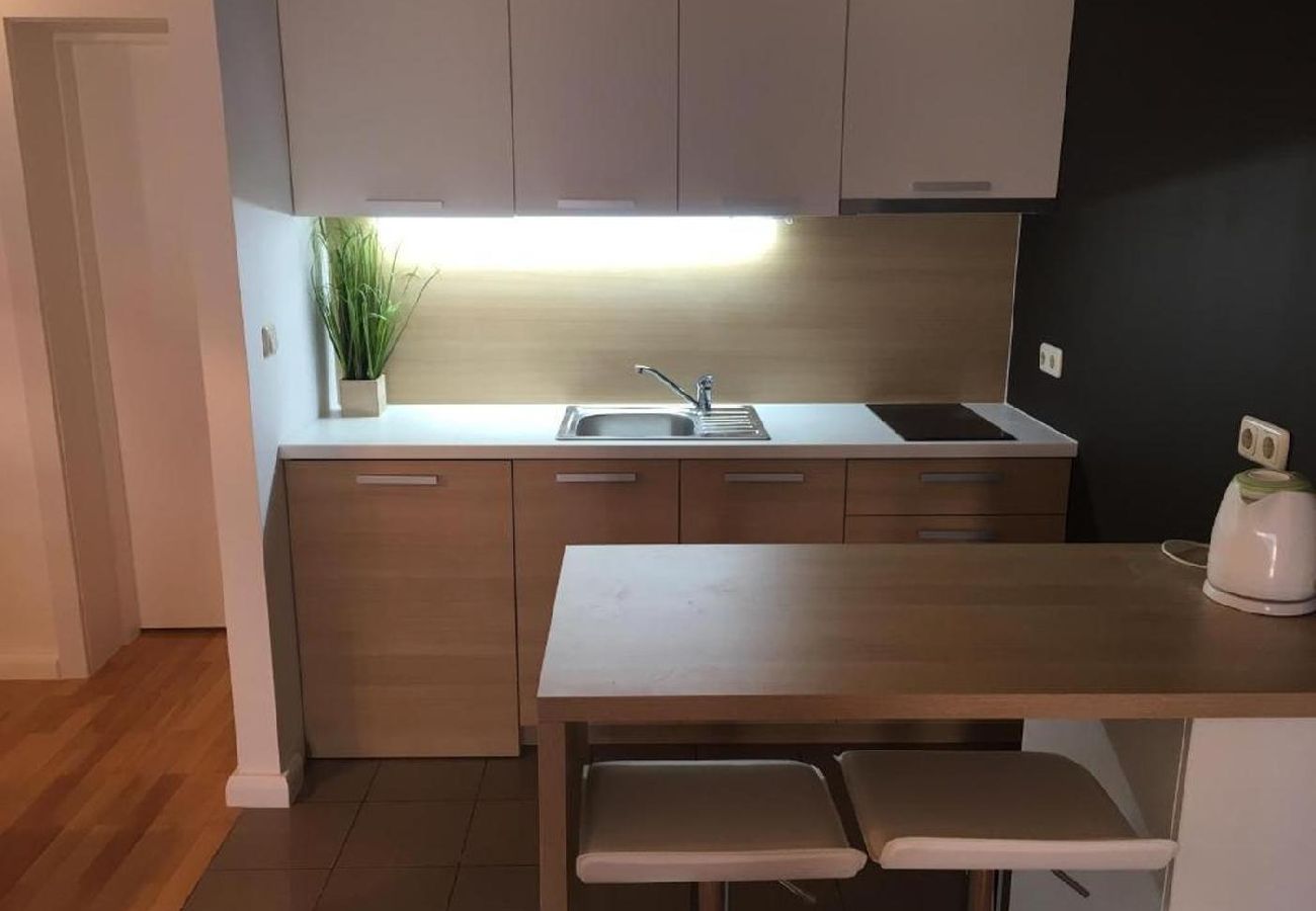 Apartamento en Vodice - Apartamento en Vodice con Terraza, Acondicionador, WIFI (4323-2)