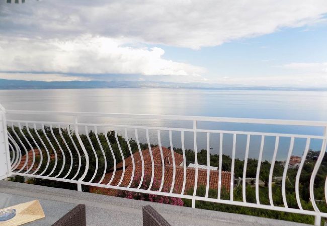 Estudio en Mošcenicka Draga - Apartamento Estudio en Mošćenička Draga con Seaview, Terraza, Acondicionador, WIFI (4364-3) Estudio en Mošcenicka Draga - Apartamento Estudio en Mošćenička Draga con Seaview, Terraza, Acondicionador, WIFI (4364-3)