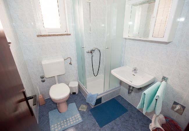 Apartamento en Lopar - Apartamento en Lopar con Seaview, Terraza, Acondicionador, WIFI (178-2) Apartamento en Lopar - Apartamento en Lopar con Seaview, Terraza, Acondicionador, WIFI (178-2)