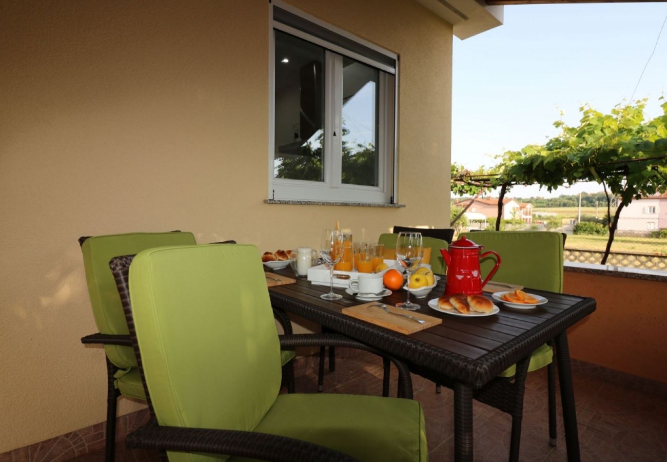 Casa en Porec - Casa de vacaciones en Poreč con Terraza, Acondicionador, WIFI, Lavavajillas (4400-8)