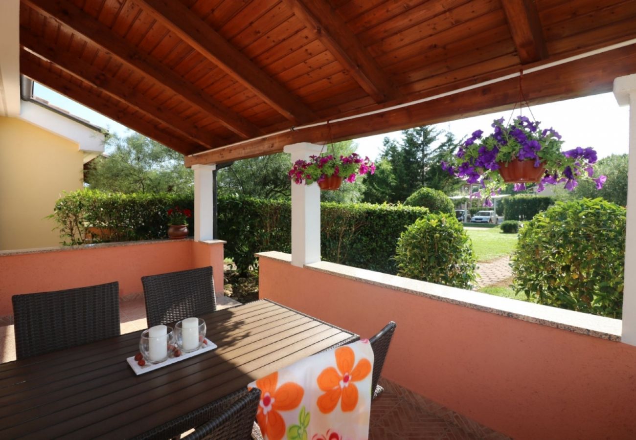 Casa en Porec - Casa de vacaciones en Poreč con Terraza, Acondicionador, WIFI, Lavavajillas (4400-7)