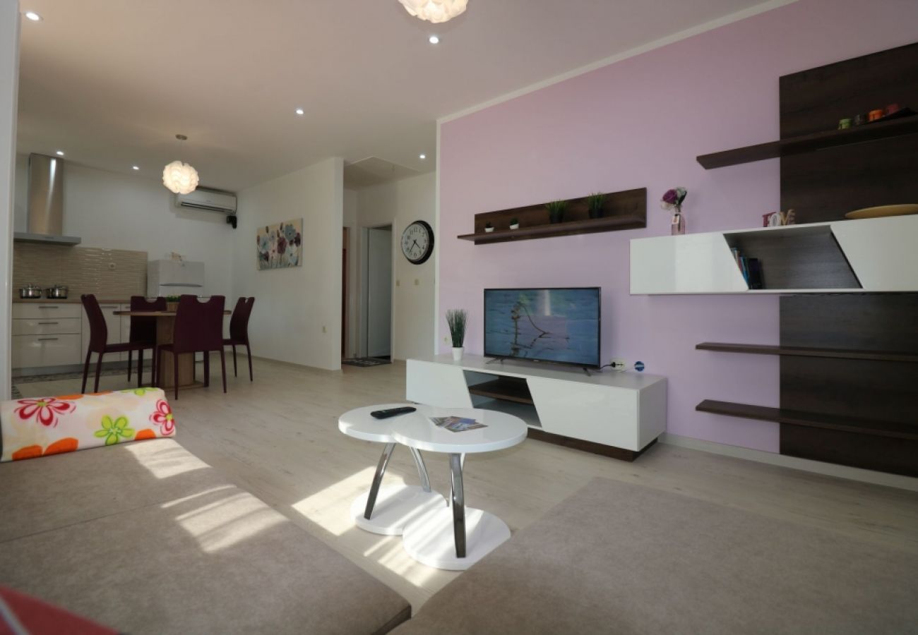 Casa en Porec - Casa de vacaciones en Poreč con Terraza, Acondicionador, WIFI, Lavavajillas (4400-7)