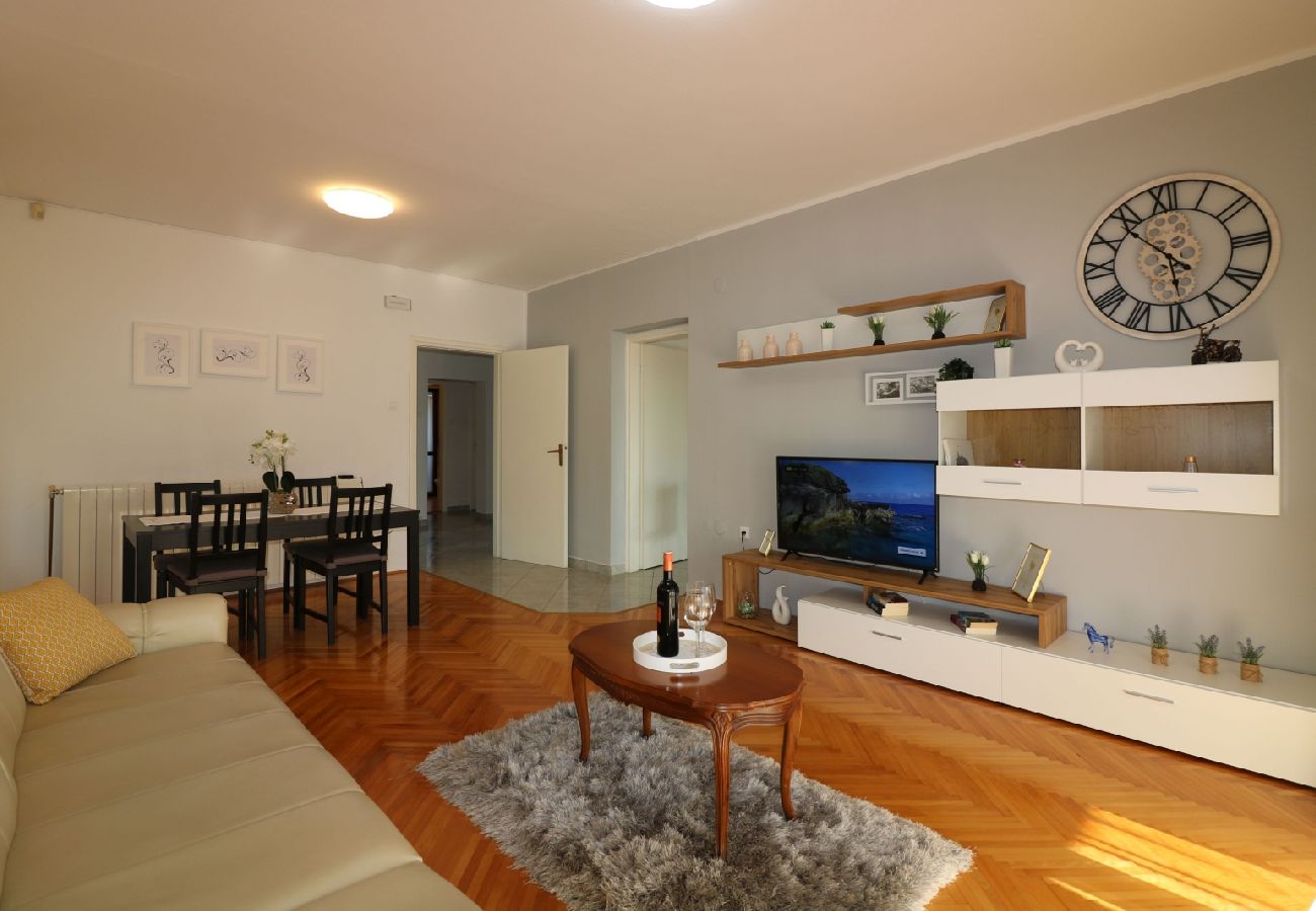 Apartamento en Porec - Apartamento en Poreč con Terraza, Acondicionador, WIFI, Lavavajillas (4400-9)