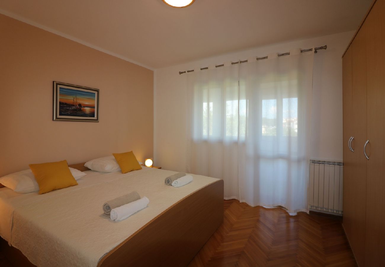 Apartamento en Porec - Apartamento en Poreč con Terraza, Acondicionador, WIFI, Lavavajillas (4400-9)