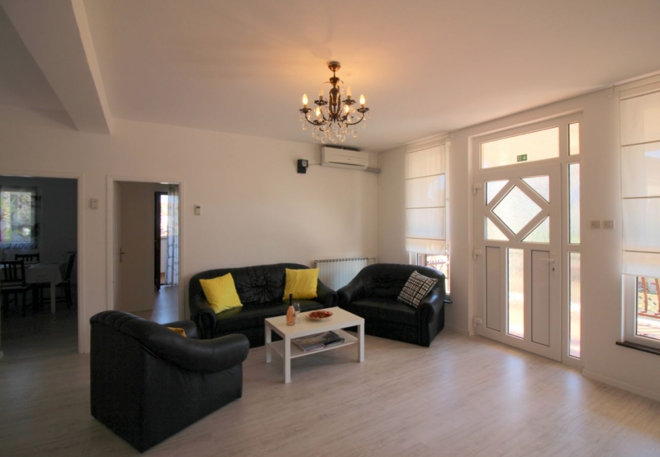 Apartamento en Porec - Apartamento en Poreč con Terraza, Acondicionador, WIFI, Lavavajillas (4400-10)