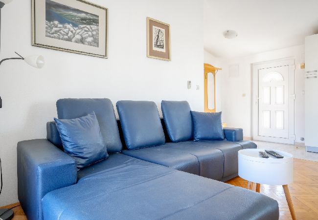 Apartamento en Sali - Apartamento en Sali con Seaview, Balcón, Acondicionador, WIFI (4413-2) Apartamento en Sali - Apartamento en Sali con Seaview, Balcón, Acondicionador, WIFI (4413-2)