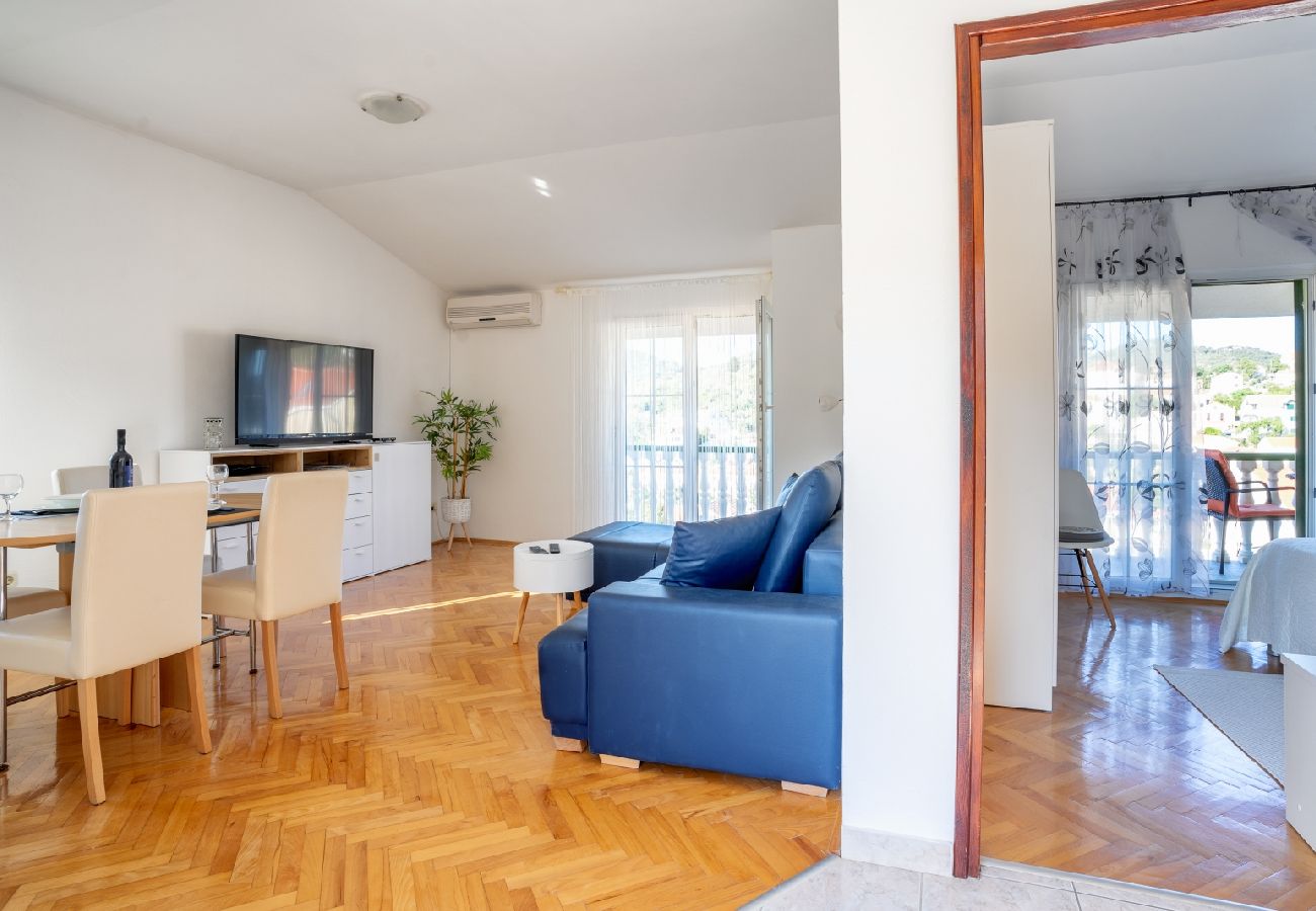 Apartamento en Sali - Apartamento en Sali con Seaview, Balcón, Acondicionador, WIFI (4413-2)