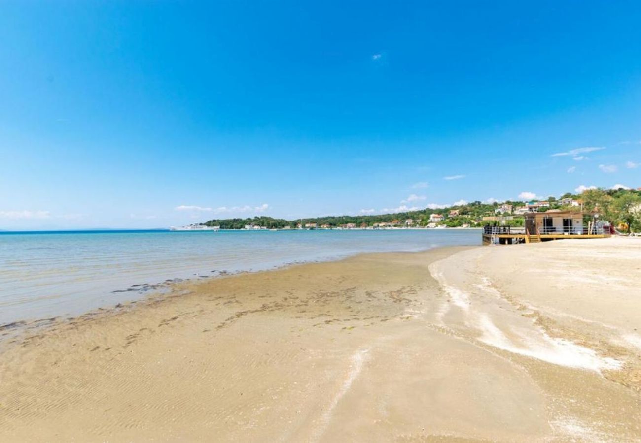 Apartamento en Lopar - Apartamento en Lopar con Seaview, Balcón, Acondicionador, WIFI (4419-3)
