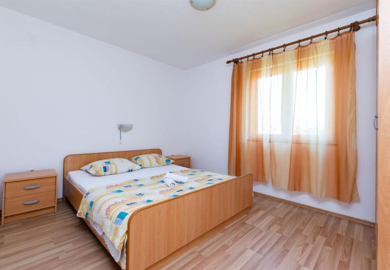 Apartamento en Lopar - Apartamento en Lopar con Seaview, Balcón, Acondicionador, WIFI (4419-3)
