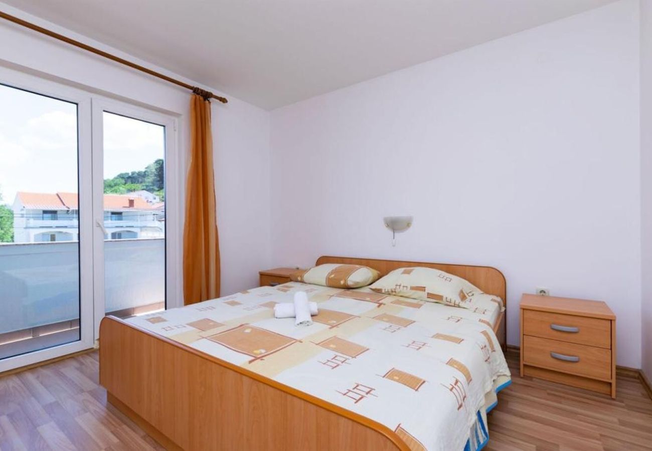 Apartamento en Lopar - Apartamento en Lopar con Seaview, Balcón, Acondicionador, WIFI (4419-3)
