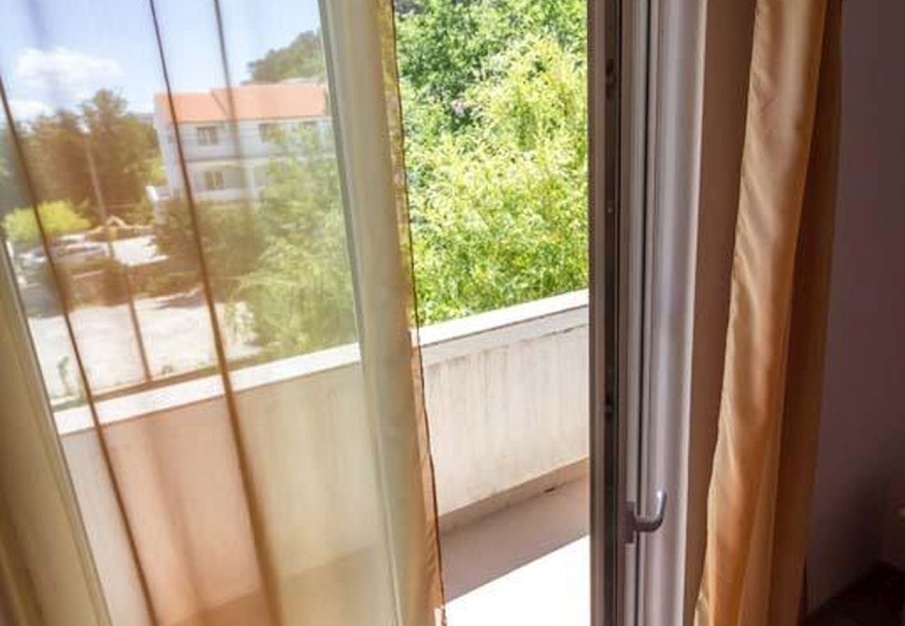 Apartamento en Lopar - Apartamento en Lopar con Seaview, Balcón, Acondicionador, WIFI (4419-3)