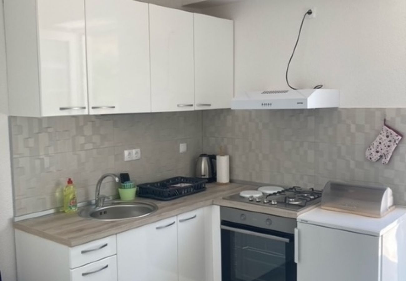 Apartamento en Jelsa - Apartamento en Jelsa con Terraza, Acondicionador, WIFI (4440-1)