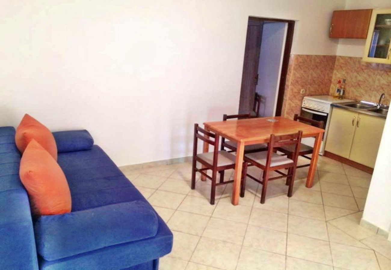 Apartamento en Vodice - Apartamento en Vodice con Terraza, Acondicionador, WIFI (4441-3)