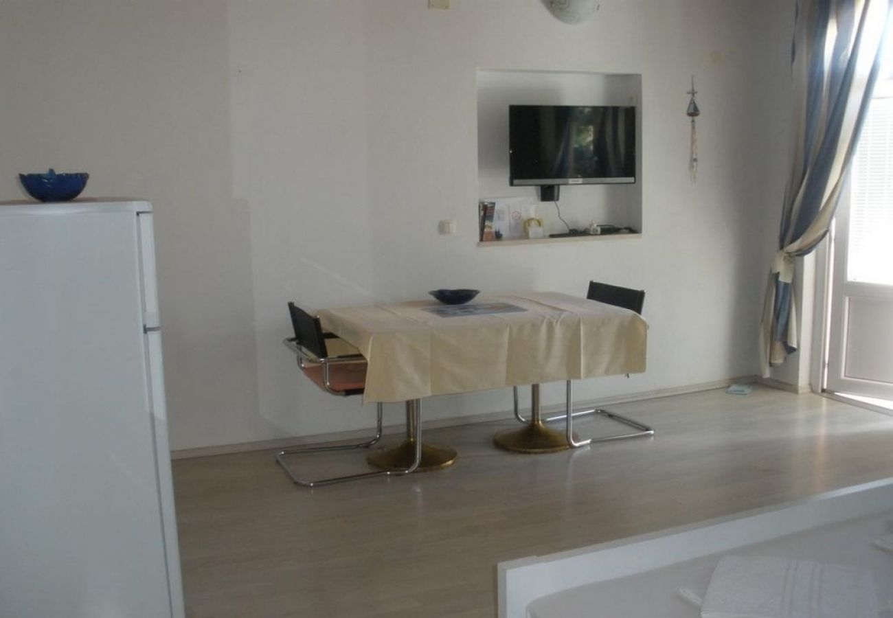 Casa en Vodice - Casa de vacaciones en Vodice con Terraza, Acondicionador, WIFI (4449-1)