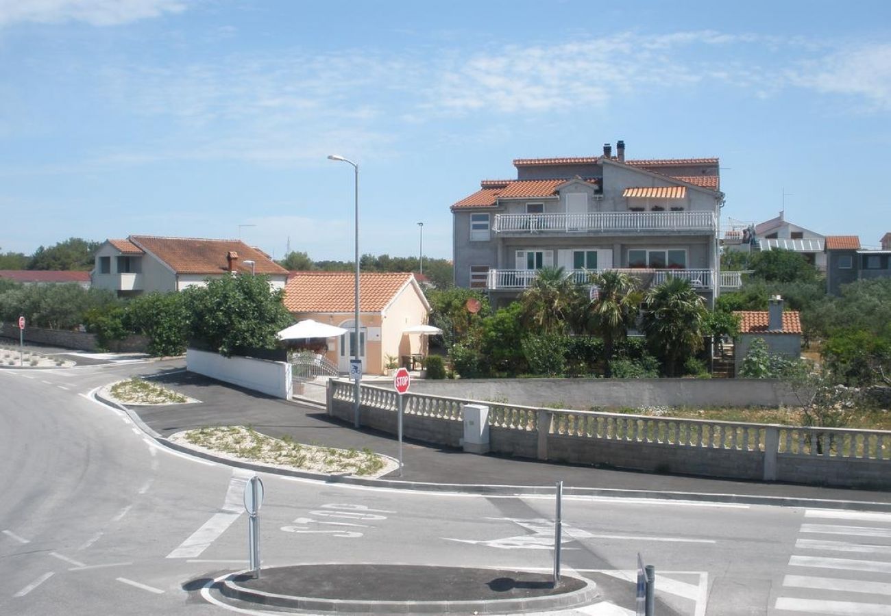 Casa en Vodice - Casa de vacaciones en Vodice con Terraza, Acondicionador, WIFI (4449-1)