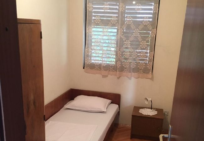Apartamento en Podgora - Apartamento en Podgora con Seaview, Terraza, Acondicionador, WIFI (4492-5) Apartamento en Podgora - Apartamento en Podgora con Seaview, Terraza, Acondicionador, WIFI (4492-5)