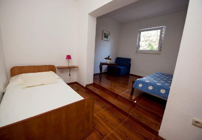 Apartamento en Duce - Apartamento en Duće con Seaview, Terraza, Acondicionador, WIFI (132-10) Apartamento en Duce - Apartamento en Duće con Seaview, Terraza, Acondicionador, WIFI (132-10)