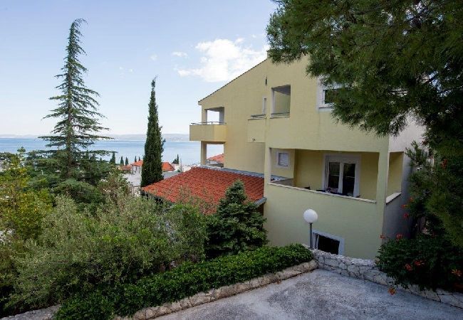 Apartamento en Duce - Apartamento en Duće con Seaview, Terraza, Acondicionador, WIFI (132-10) Apartamento en Duce - Apartamento en Duće con Seaview, Terraza, Acondicionador, WIFI (132-10)