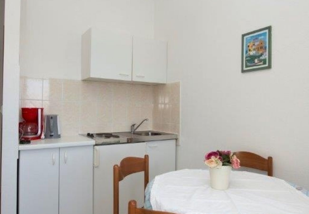 Apartamento en Duce - Apartamento en Duće con Seaview, Balcón, Acondicionador, WIFI (132-6)