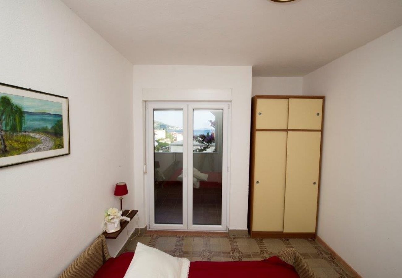 Apartamento en Duce - Apartamento en Duće con Seaview, Terraza, Acondicionador, WIFI (132-9)