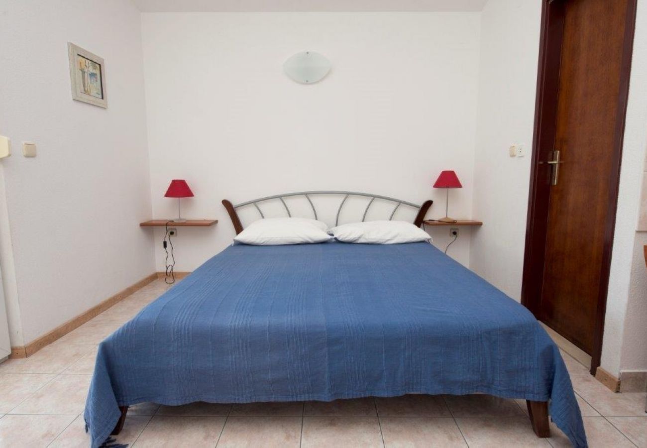 Estudio en Duce - Apartamento Estudio en Duće con Seaview, Balcón, Acondicionador, WIFI (132-4)