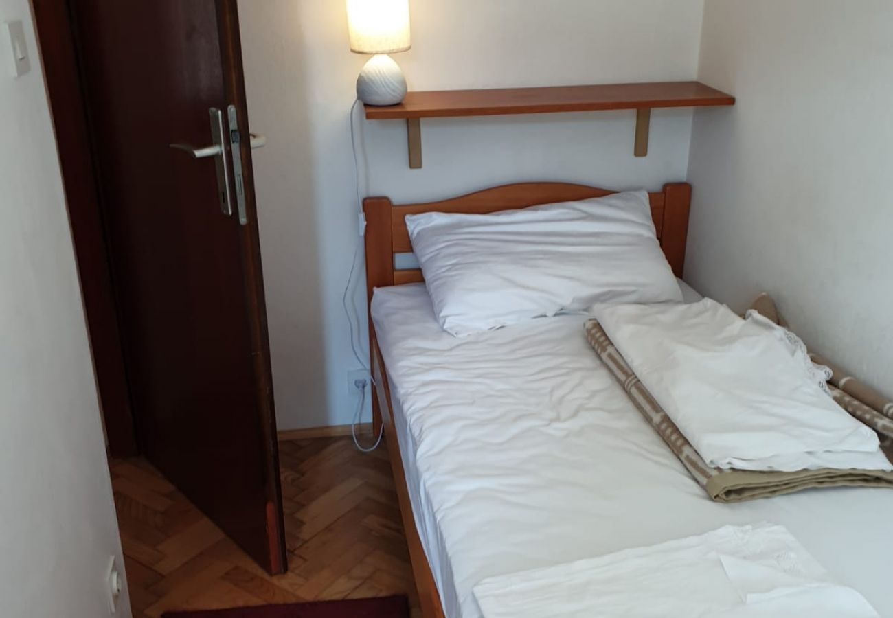 Apartamento en Punat - Apartamento en Punat con Terraza, Acondicionador, WIFI (4526-2)