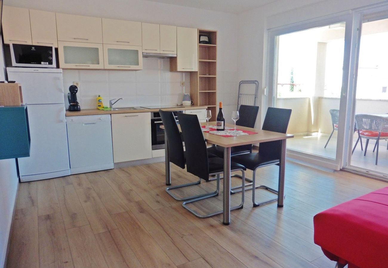 Apartamento en Punat - Apartamento en Punat con Loggia, Acondicionador, WIFI, Lavadora (4534-1)