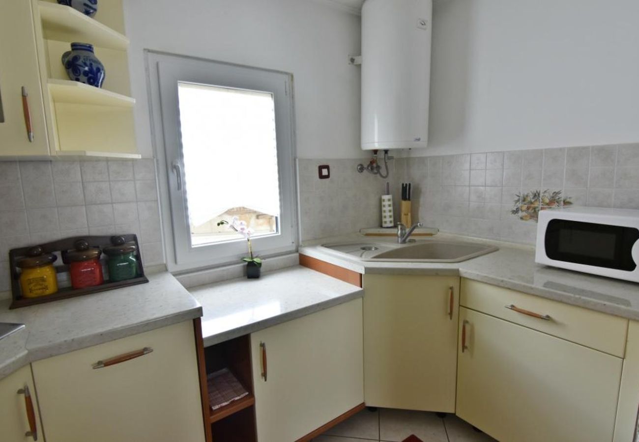 Apartamento en Savudrija - Apartamento en Savudrija con Terraza, Acondicionador, WIFI, Lavavajillas (4577-1)