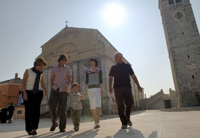 Apartamento en Savudrija - Apartamento en Savudrija con Terraza, Acondicionador, WIFI (4577-2) Apartamento en Savudrija - Apartamento en Savudrija con Terraza, Acondicionador, WIFI (4577-2)