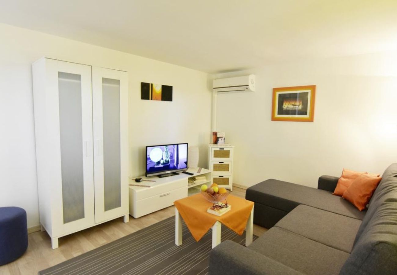 Apartamento en Savudrija - Apartamento en Savudrija con Terraza, Acondicionador, WIFI (4577-2)