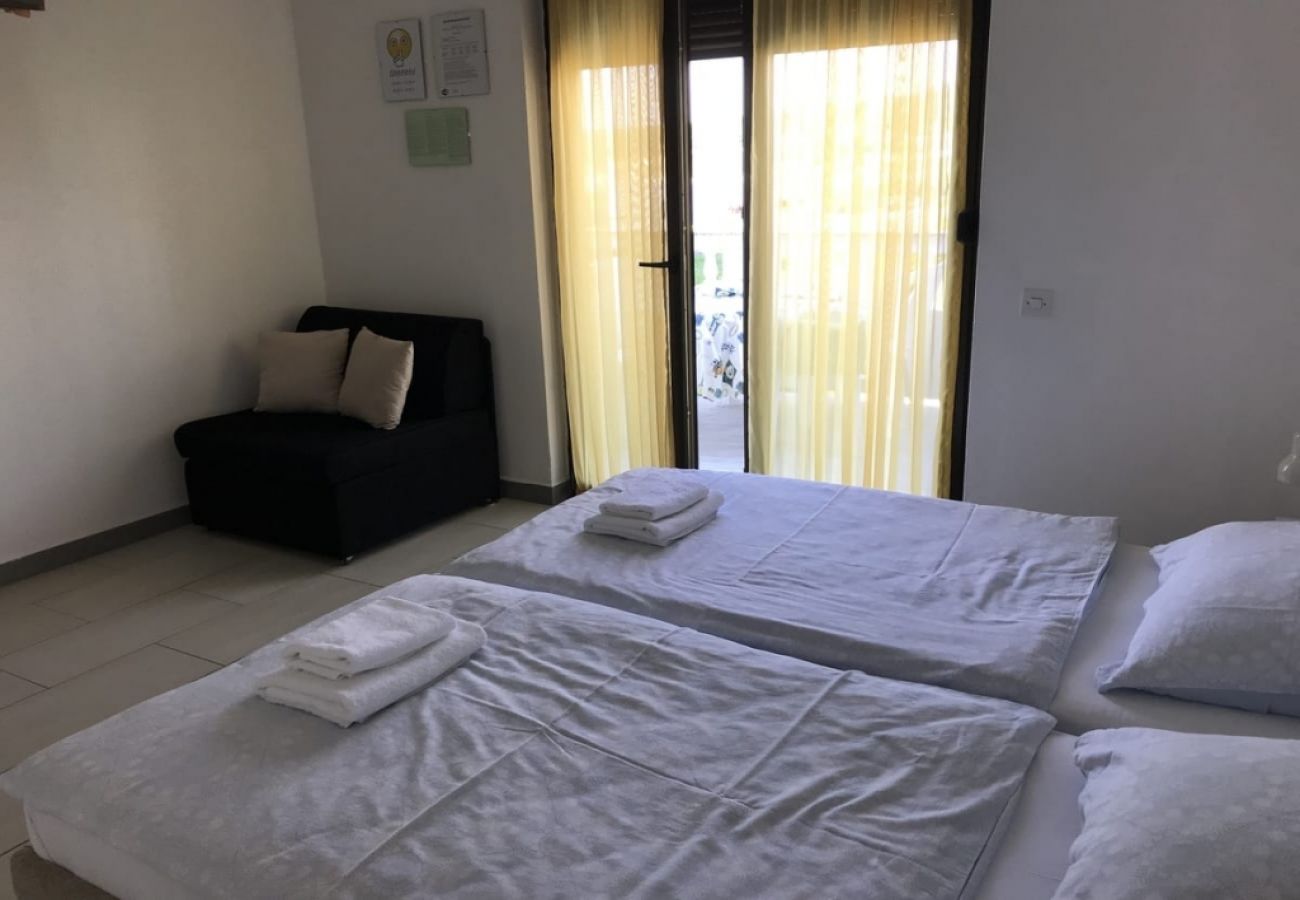 Apartamento en Lopar - Apartamento en Lopar con Seaview, Balcón, Acondicionador, WIFI (4607-4)