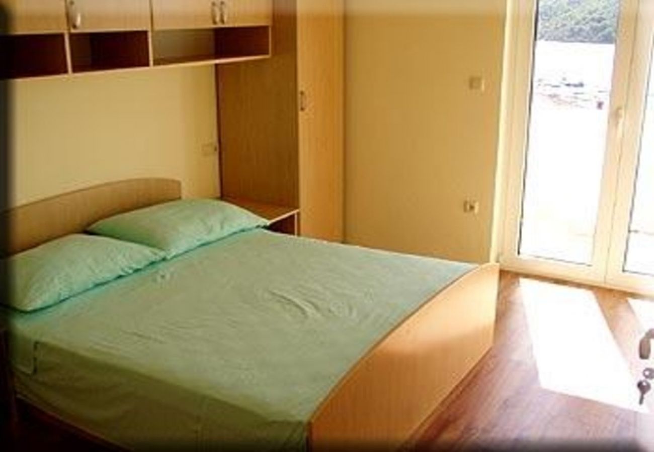 Apartamento en Kampor - Apartamento en Kampor con Seaview, Terraza, Acondicionador, WIFI (4610-5)