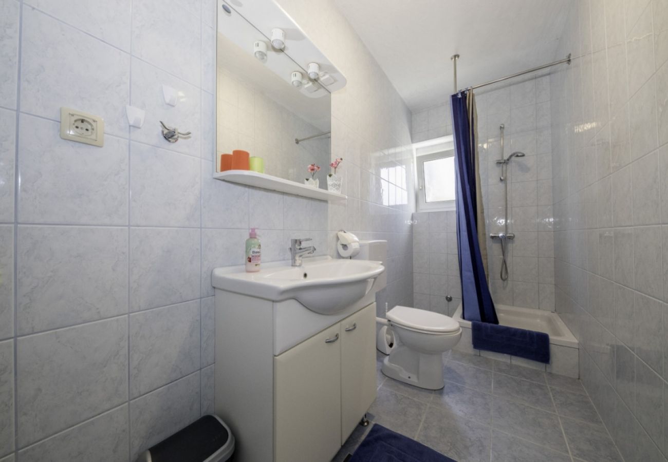 Apartamento en Lopar - Apartamento en Lopar con Terraza, Acondicionador, WIFI, Lavadora (4612-2)