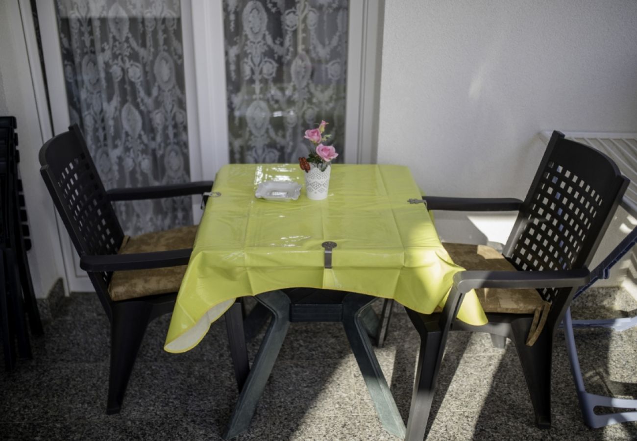 Apartamento en Lopar - Apartamento en Lopar con Terraza, Acondicionador, WIFI (4612-3)