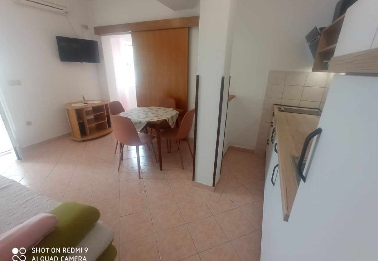 Apartamento en Lopar - Apartamento en Lopar con Seaview, Terraza, Acondicionador, WIFI (4618-3)