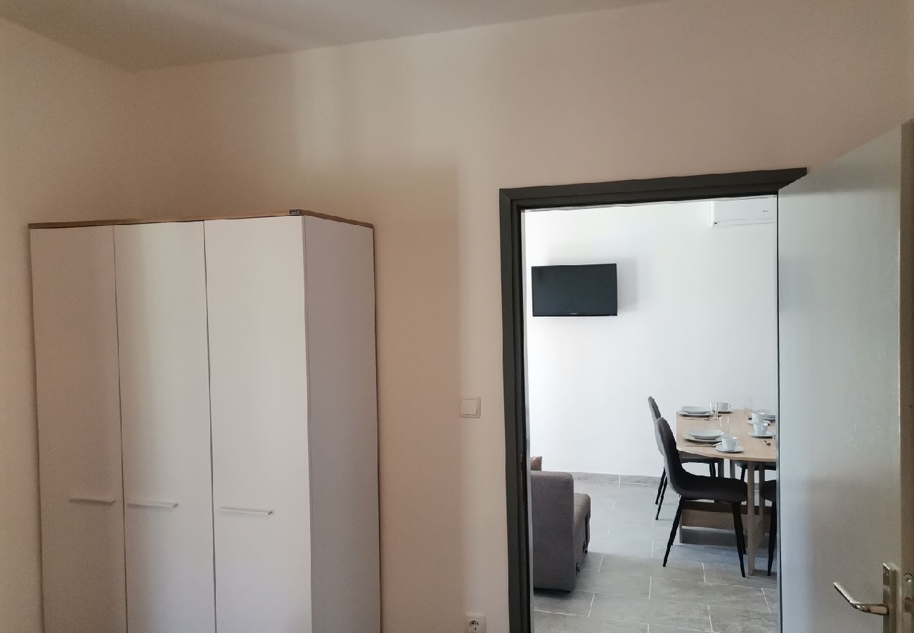 Apartamento en Lopar - Apartamento en Lopar con Terraza, Acondicionador, WIFI (4620-1)